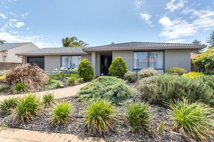 4 Challenge Court, North Haven SA 5018