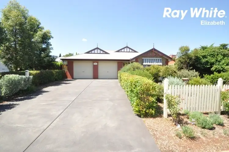 12 Reginald Parade, Craigmore SA 5114