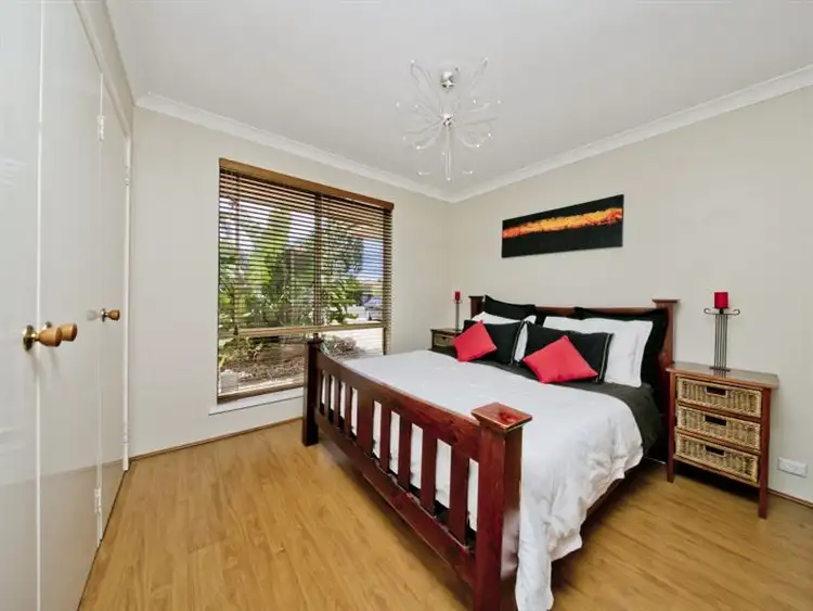 Fourth view of Homely house listing, 7 Salacia Court, Alexander Heights WA 6064