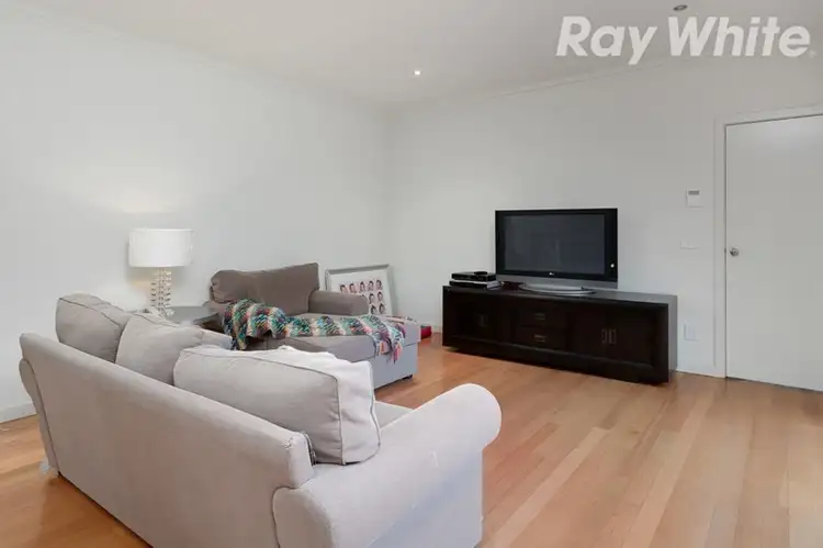 Fourth view of Homely townhouse listing, 2/8 Barlow Rise, Bundoora VIC 3083