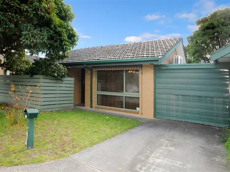 6 Chelbara Court, Chelsea VIC 3196