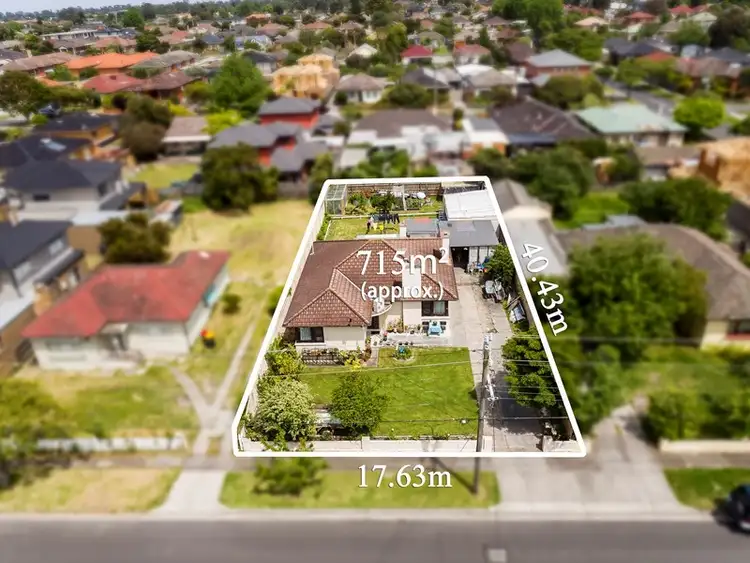 49 Prince Charles Street, Clayton VIC 3168
