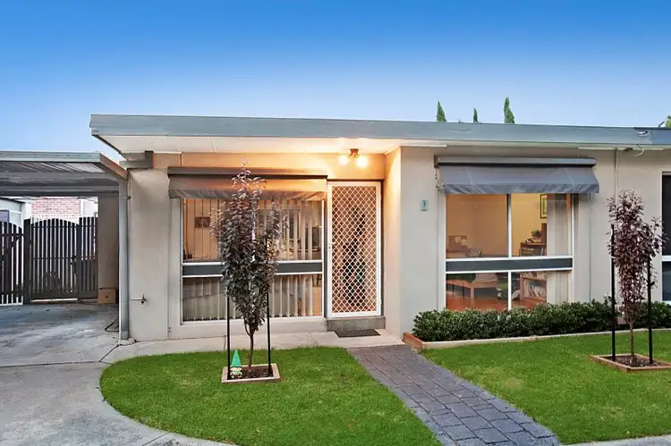 Main view of Homely unit listing, 3/61 Bear Street, Mordialloc VIC 3195