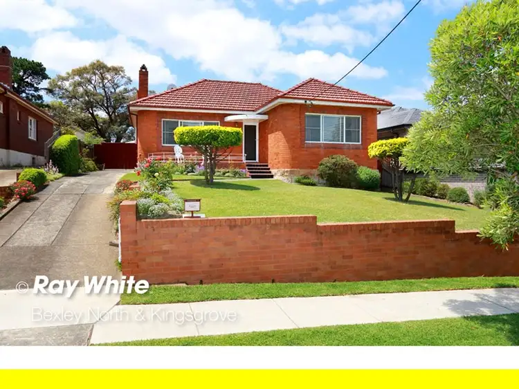 30 St Elmo Parade, Kingsgrove NSW 2208