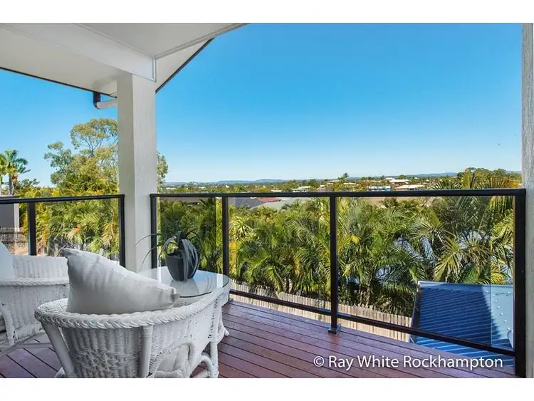 Fourth view of Homely house listing, 2 Foale Court, Kawana QLD 4701