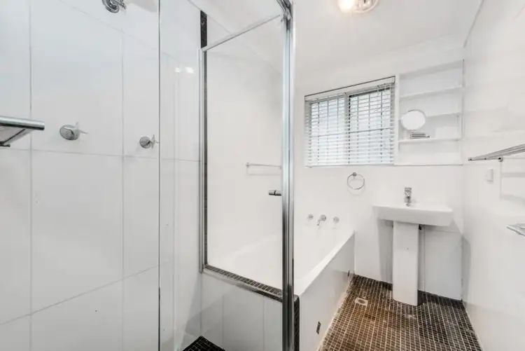 Seventh view of Homely apartment listing, 2/29 Gladstone Avenue, Ryde NSW 2112