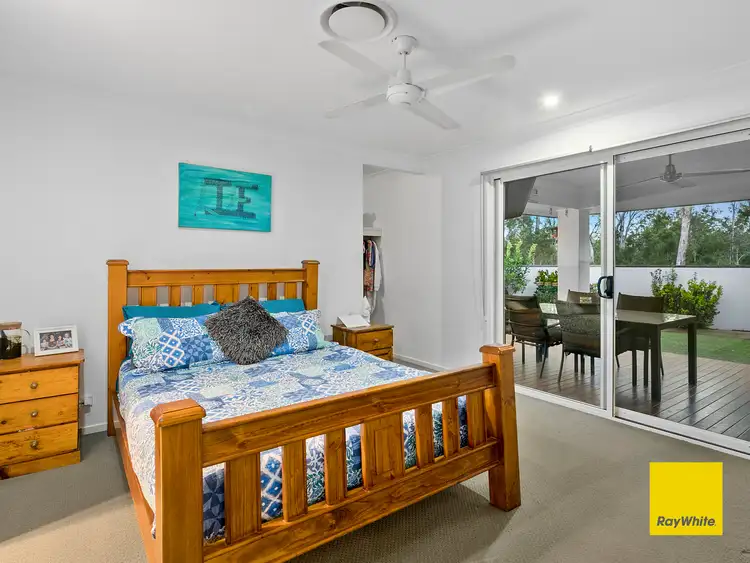 Fifth view of Homely house listing, 2 Higgs Circuit, Wynnum West QLD 4178