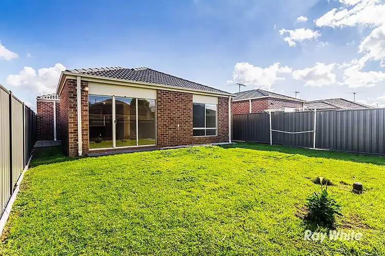 Sixth view of Homely house listing, 39 Kindred Avenue, Cranbourne North VIC 3977