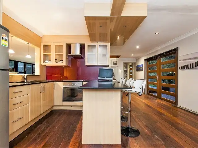 13 Trafalgar Road, Lesmurdie WA 6076
