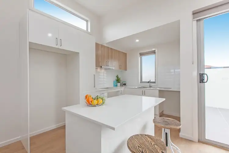 Fourth view of Homely townhouse listing, 2/4 Valencia Street, Glenroy VIC 3046