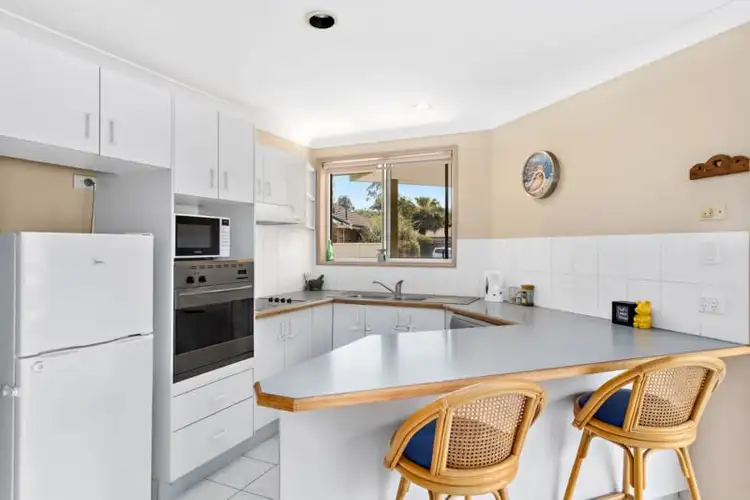 Fourth view of Homely villa listing, 2/5 Goodenough Terrace, Coffs Harbour NSW 2450
