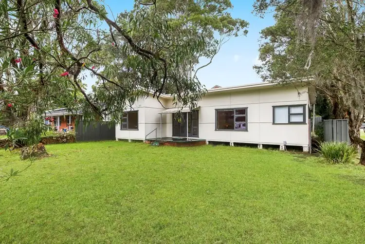 Second view of Homely house listing, 240 Lakedge Avenue, Berkeley Vale NSW 2261