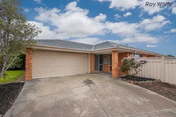 Second view of Homely house listing, 3 Angas Court, Sunbury VIC 3429