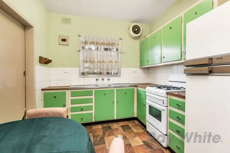 10/4 Shepherds Hill Road, Bedford Park SA 5042