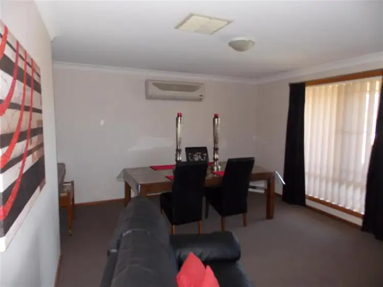Fifth view of Homely house listing, 9 Glengowrie Close, Parkes NSW 2870