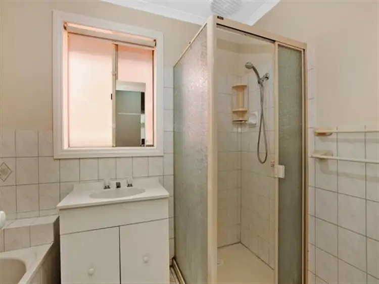 Fifth view of Homely unit listing, 3/76B Purinuan Road, Reservoir VIC 3073