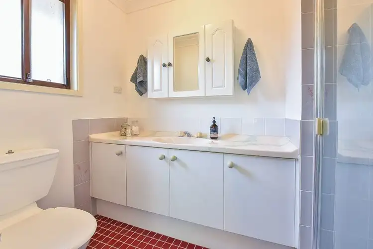 Second view of Homely house listing, 5 Kim Place, Ingleburn NSW 2565