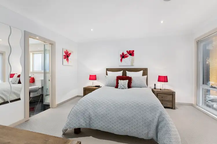 Fifth view of Homely house listing, 8 Carpentaria Court, Aspendale Gardens VIC 3195