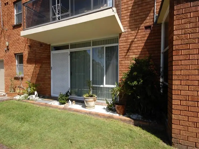 Main view of Homely unit listing, 1/1 Powell Street, Mangerton NSW 2500