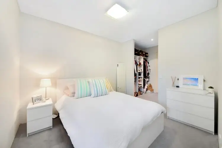 Fourth view of Homely apartment listing, 4/142-144 Francis Street, Bondi Beach NSW 2026