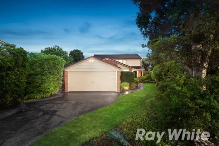 6 Maringa Close, Wantirna South VIC 3152