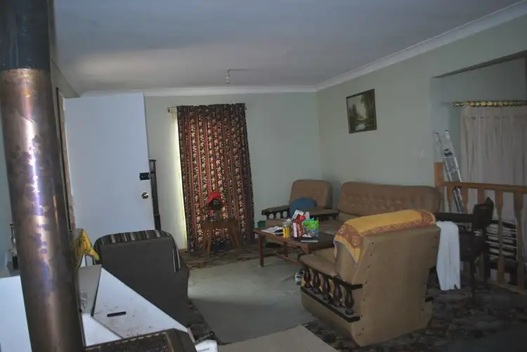 Fifth view of Homely house listing, 92 Great Alpine Road, Myrtleford VIC 3737