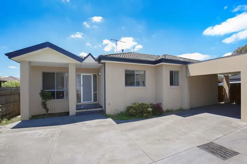 Main view of Homely unit listing, 2/4 Maxwell Street, Lalor VIC 3075
