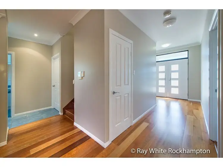 Fifth view of Homely house listing, 2 Foale Court, Kawana QLD 4701