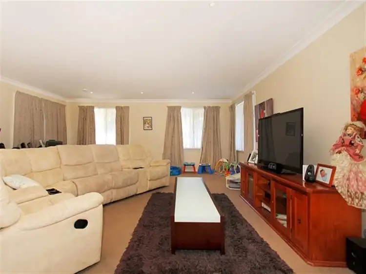 Seventh view of Homely house listing, 137 Limousin Way, Lower Chittering WA 6084