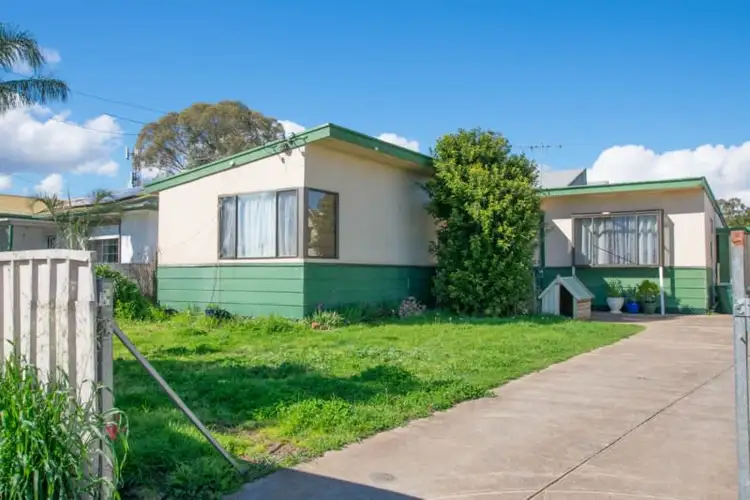 18 Byron Avenue, Clovelly Park SA 5042