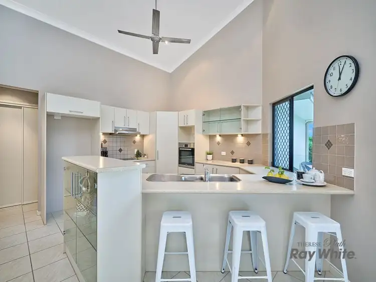 Sixth view of Homely house listing, 2 Wenlock Close, Mount Sheridan QLD 4868