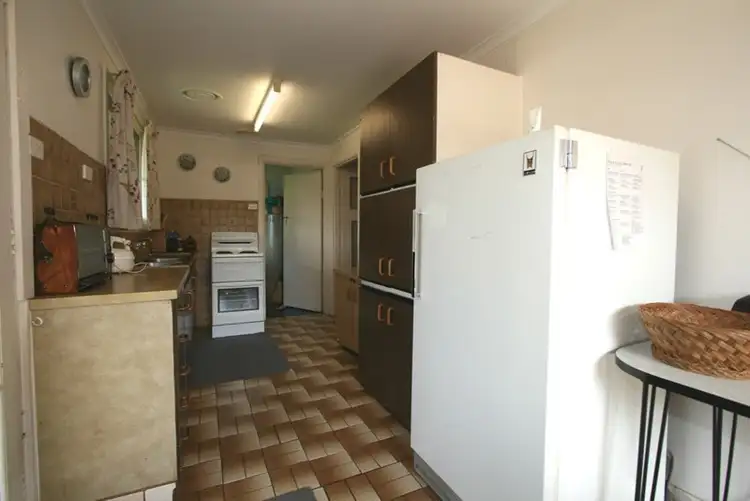 Fourth view of Homely house listing, 4 Elwood Avenue, Surf Beach VIC 3922
