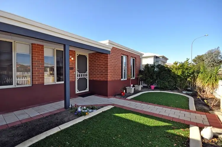 7 Westbrook Parade, Ellenbrook WA 6069