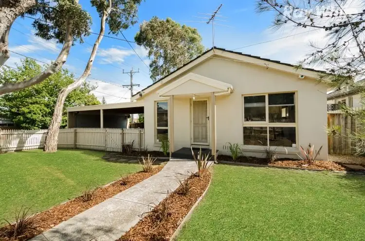 52 Lewis Road, Wantirna South VIC 3152