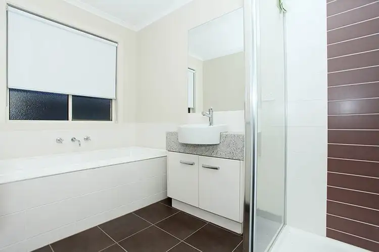 Fifth view of Homely house listing, 30 Australis Drive, Wallan VIC 3756
