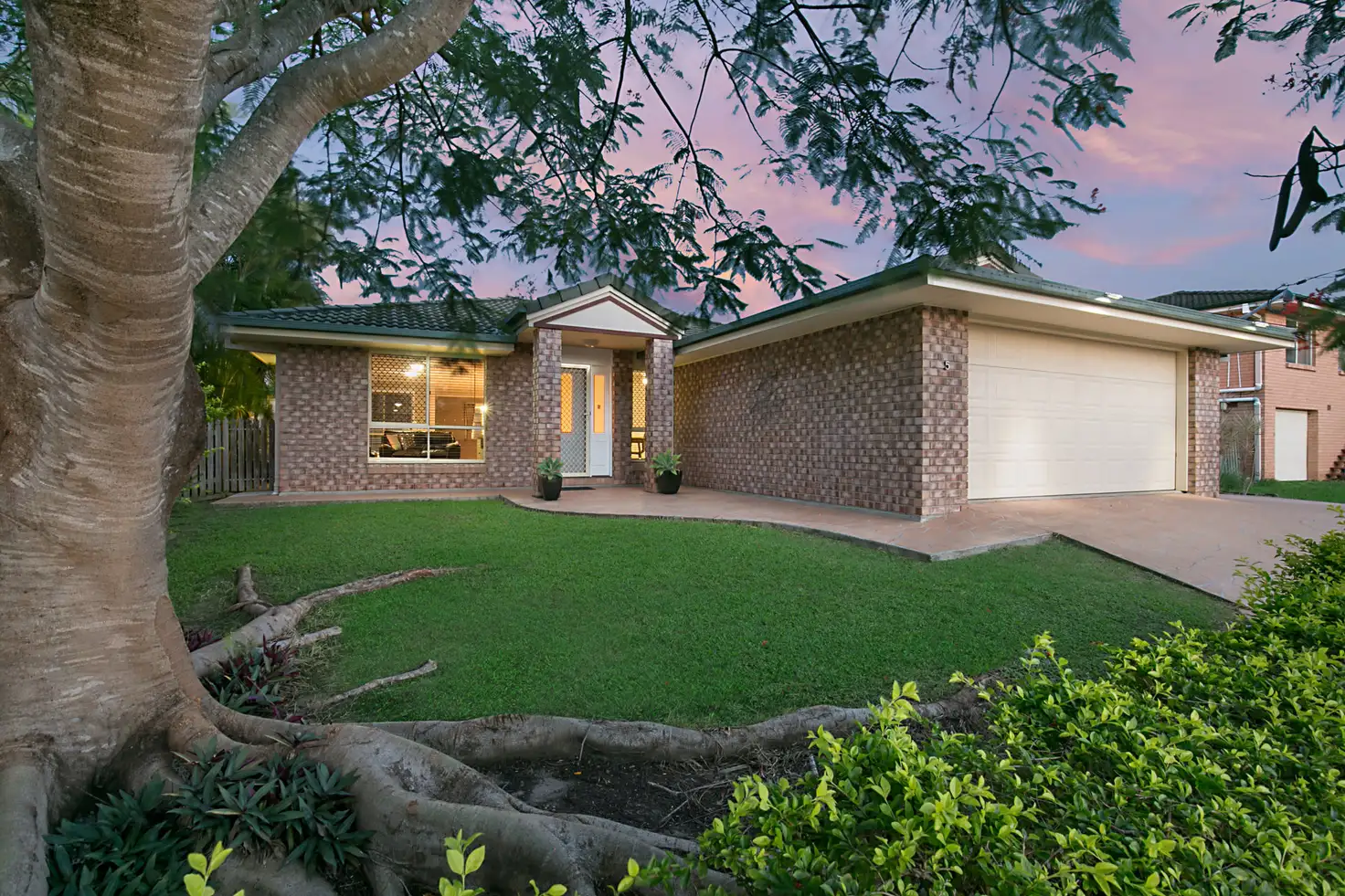 Main view of Homely house listing, 5 Lisbeth Street, Springwood QLD 4127