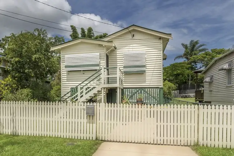 62 Cedar Street, Greenslopes QLD 4120