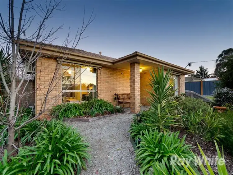 5 Clarendon Drive, Somerville VIC 3912