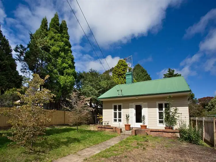 103 Govetts Leap Road, Blackheath NSW 2785