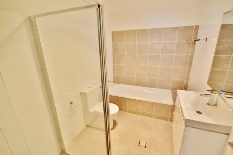 Fifth view of Homely unit listing, 4G Yass Street, Young NSW 2594