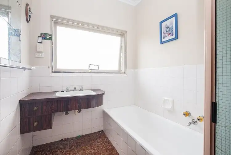 Fourth view of Homely house listing, 20 Lasiandra Crescent, Mount Gambier SA 5290