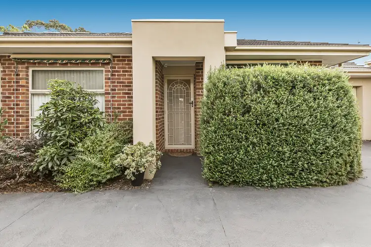 2/11 Wood Street, Mornington VIC 3931
