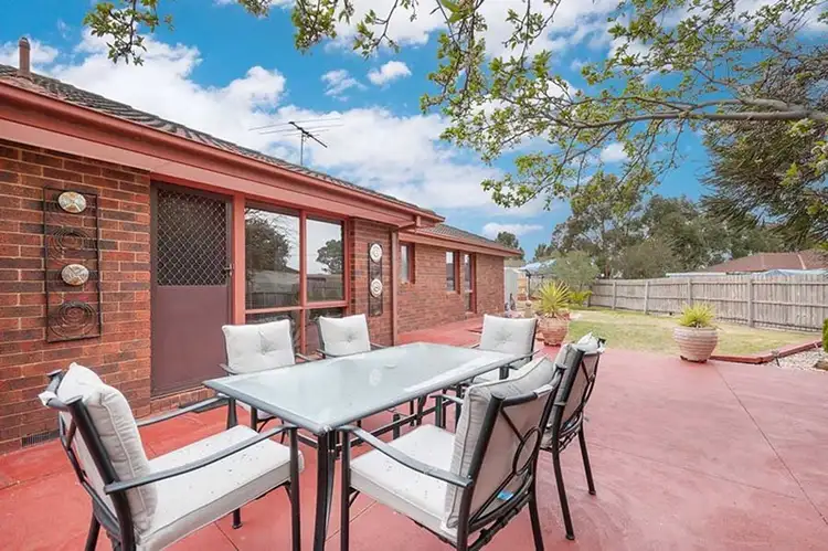 Seventh view of Homely house listing, 16 Crawley Court, Craigieburn VIC 3064