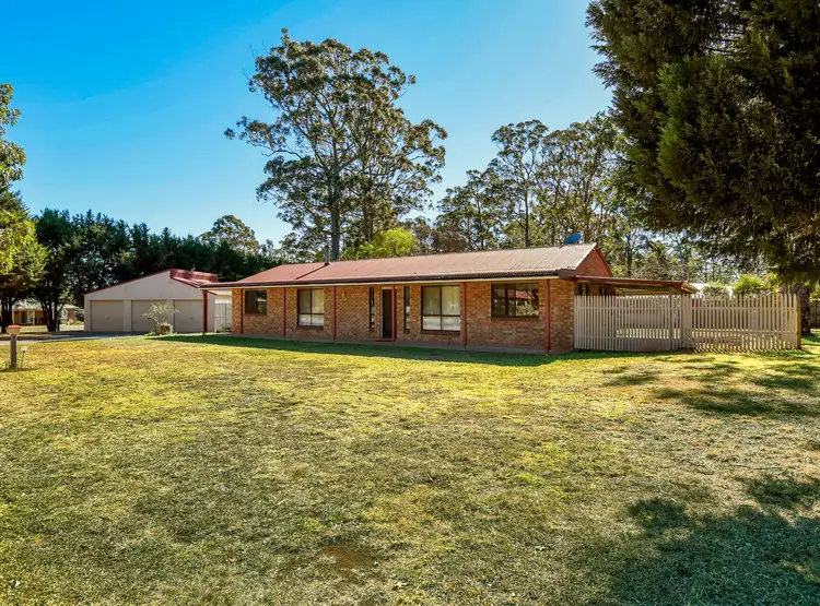 16 Littleton Drive, Highfields QLD 4352