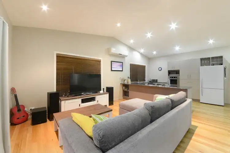 Fourth view of Homely house listing, 25 Kingfisher Terrace, Jubilee Pocket QLD 4802