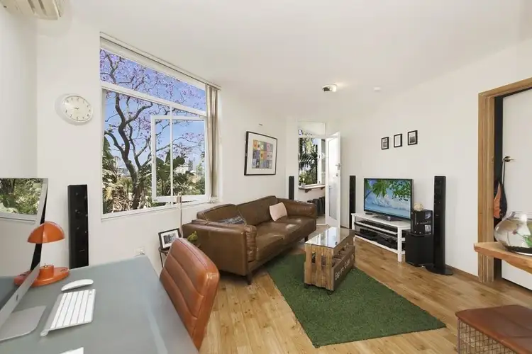 Second view of Homely apartment listing, 3/25 Upper Clifton Terrace, Red Hill QLD 4059