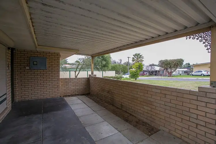 Fourth view of Homely house listing, 4 Worrall Court, Orelia WA 6167