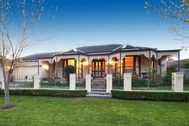 2 MCKERRAL Place, Croydon North VIC 3136