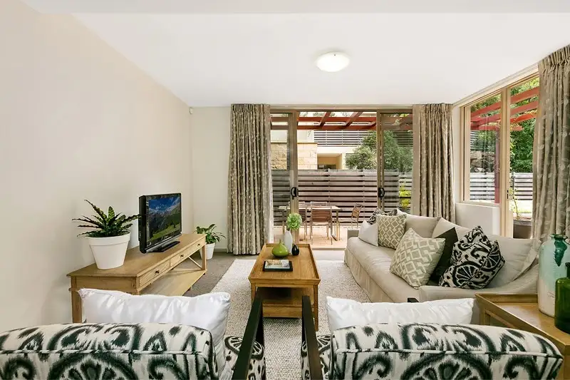 Main view of Homely unit listing, 6/4-8 Bobbin Head Road, Pymble NSW 2073