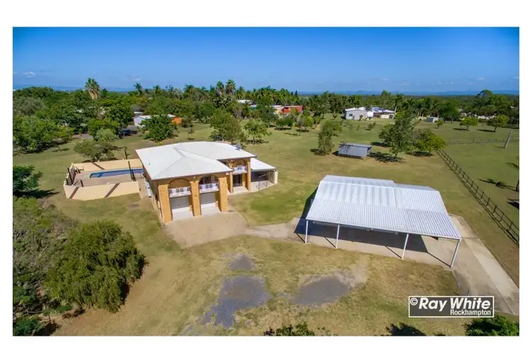32 EMMERSON Drive, Glenlee QLD 4711